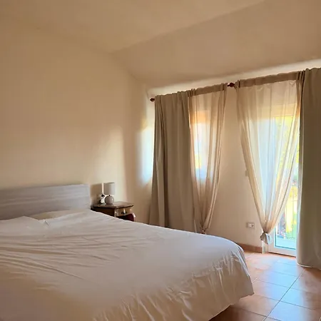 ホームステイ Kiki's Langhe House